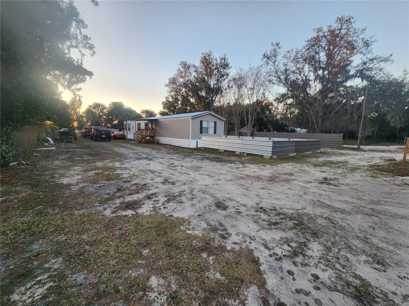 1333 Wilkinson Dr Property Photo 6