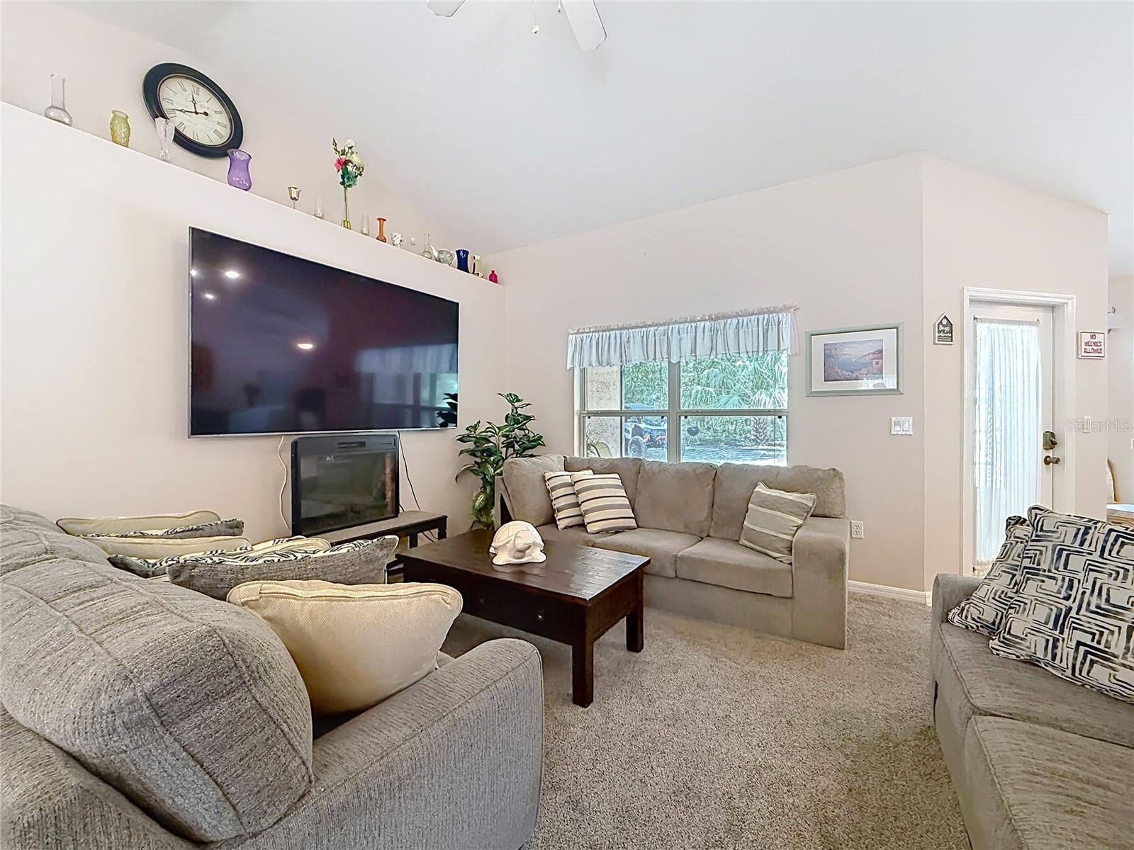 2226 Sw Algiers Ct Property Photo 7