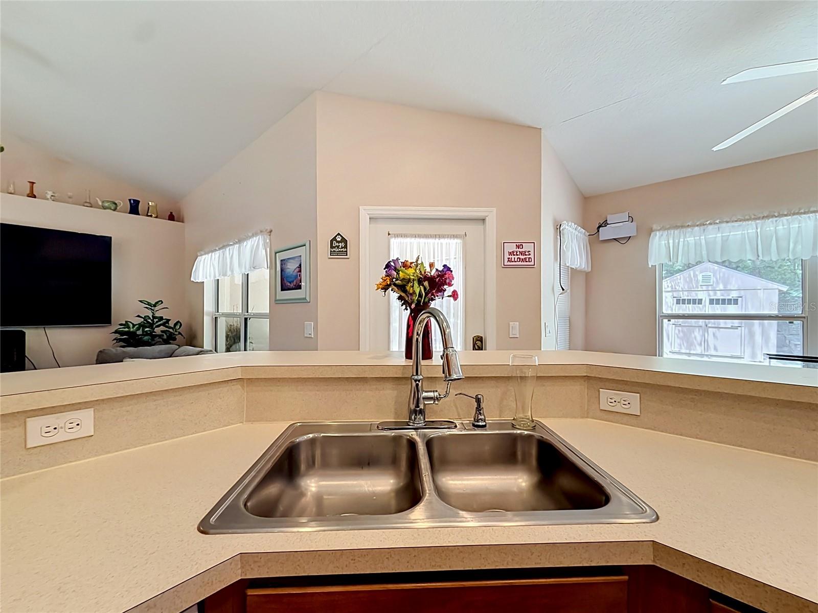 2226 Sw Algiers Ct Property Photo 16