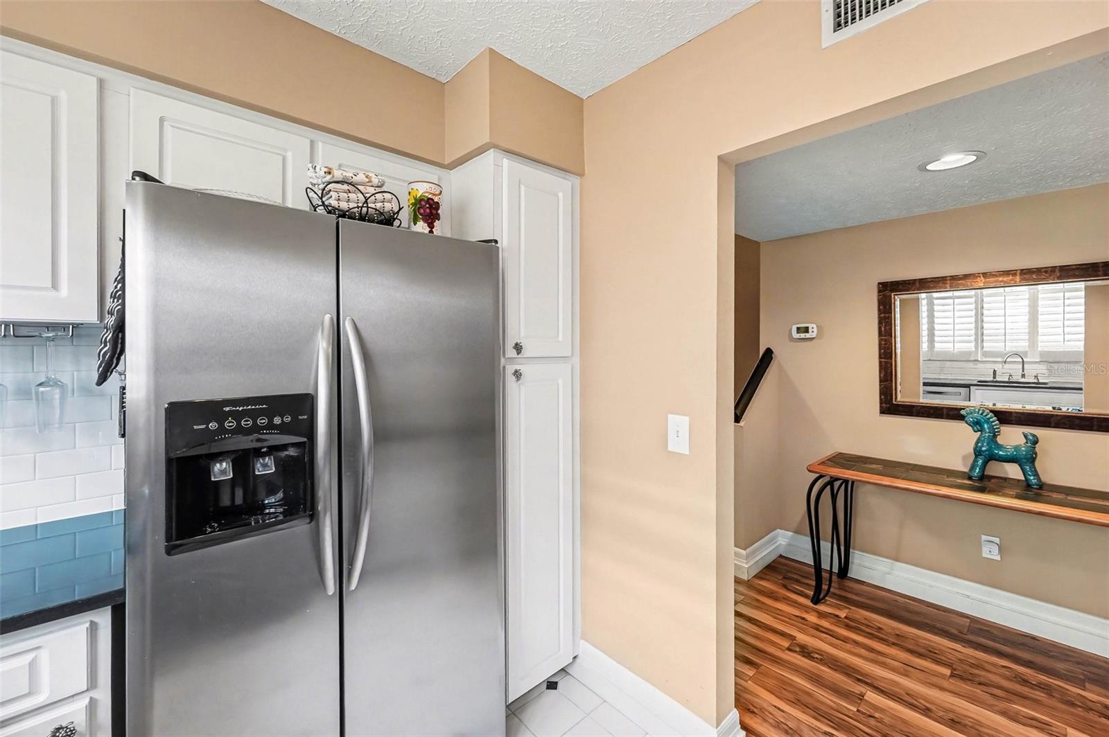 3053 S Concordia Ave #a Property Photo 8