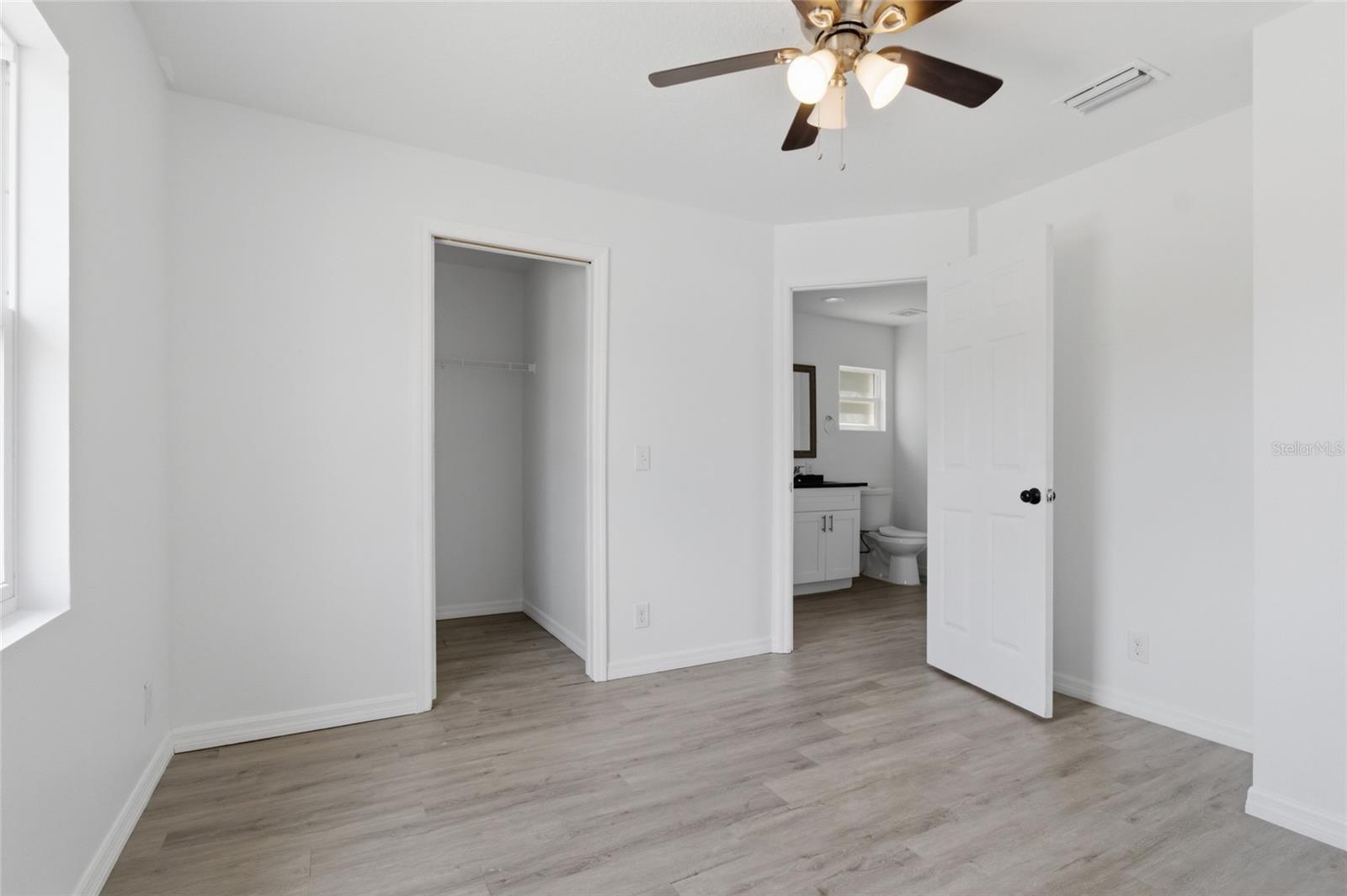 3702 Wiggins Leaf St Property Photo 15