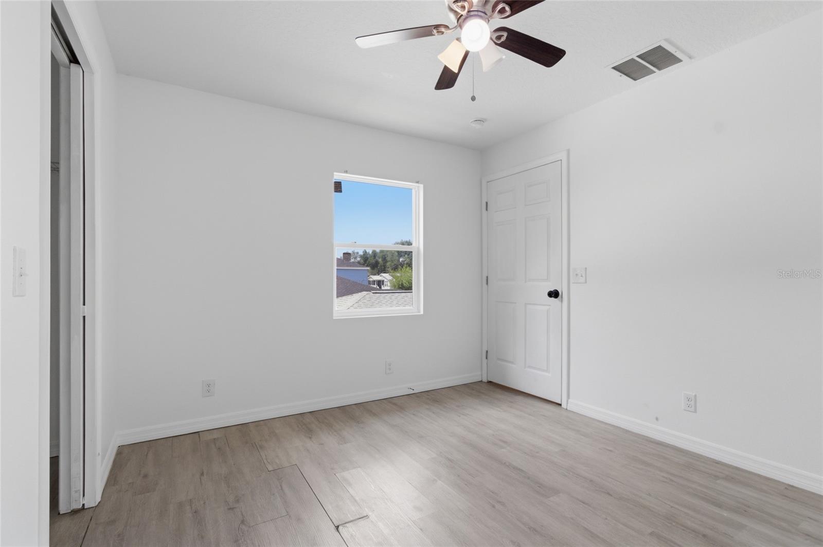 3702 Wiggins Leaf St Property Photo 17