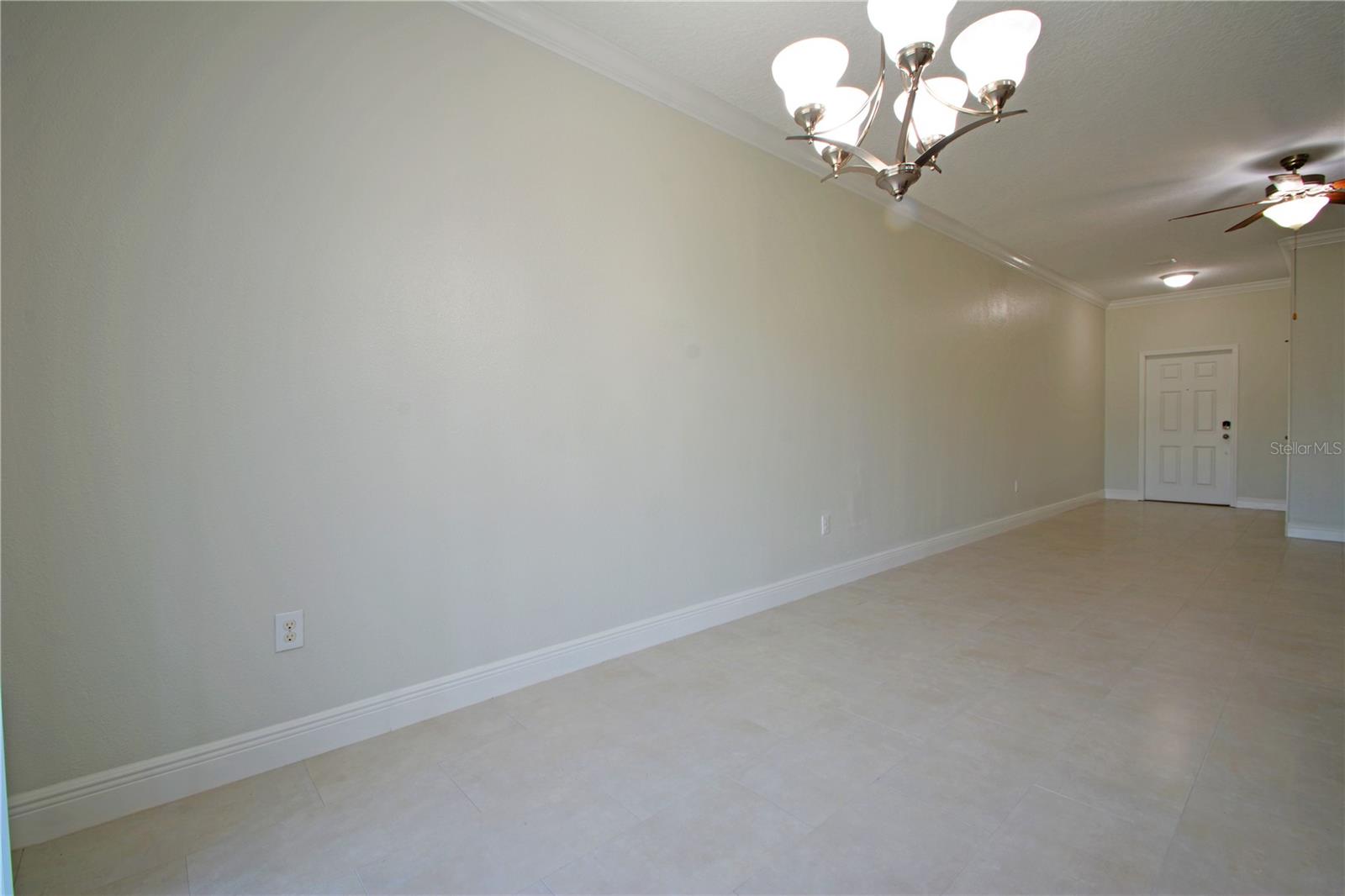 11925 Greengate Dr Property Photo 6