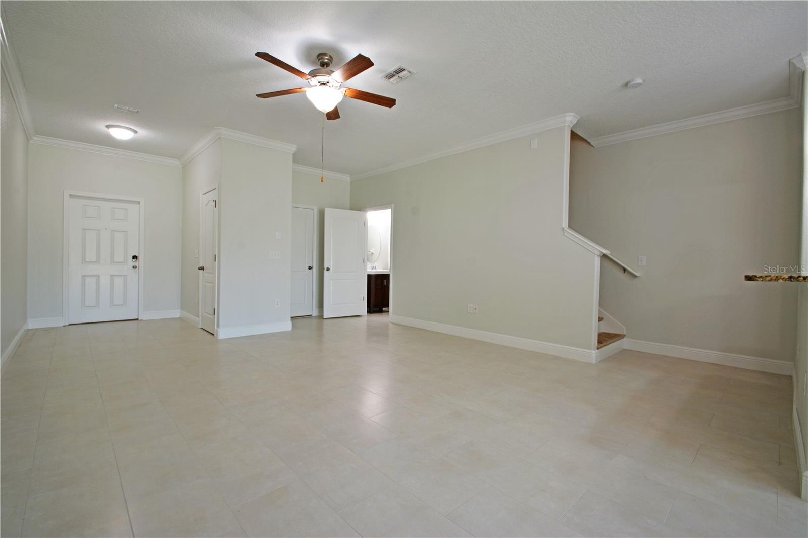 11925 Greengate Dr Property Photo 8