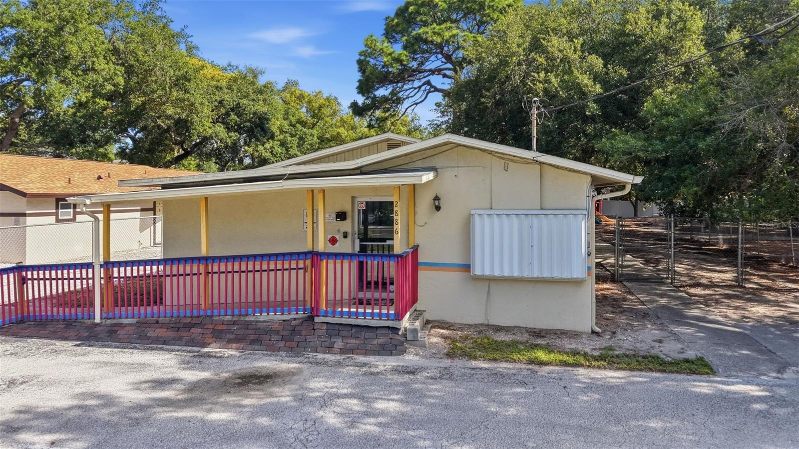 2886 Whitney Rd Property Photo 5