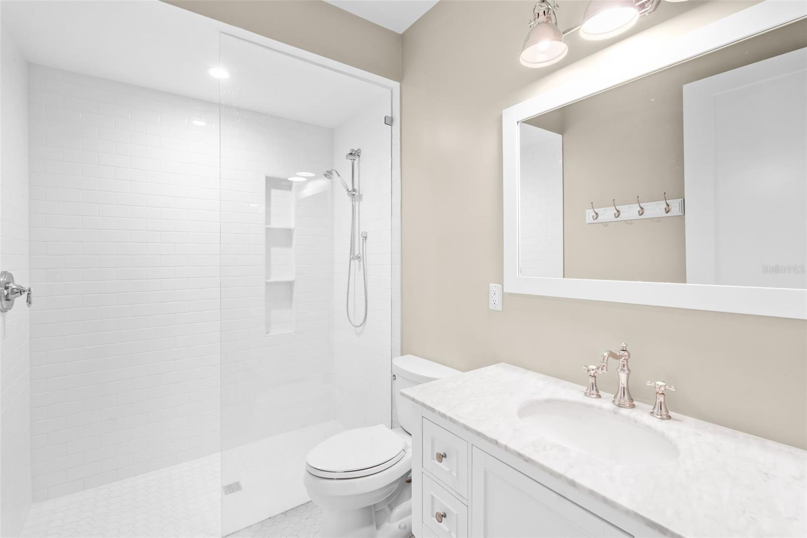 91 Davis Blvd #204 Property Photo 41