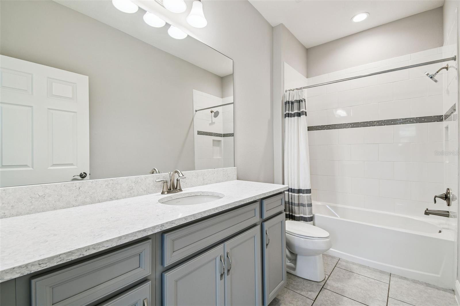 12413 Triple Creek Blvd Property Photo 18