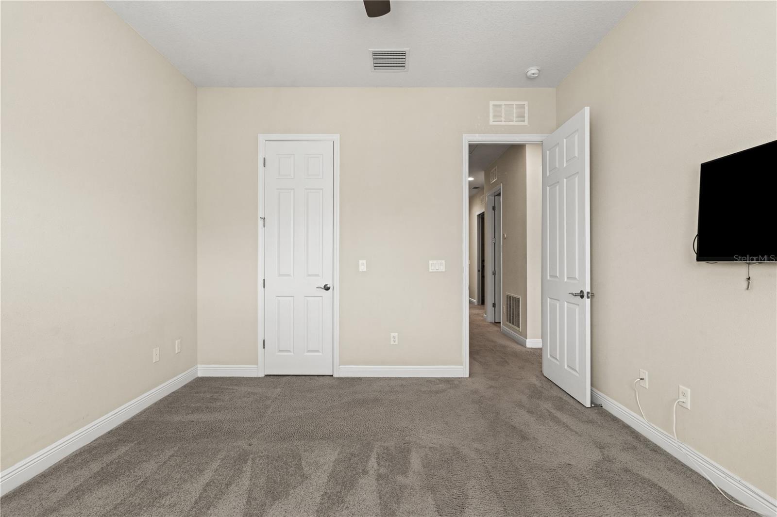606 S Lincoln Ave #2 Property Photo 47