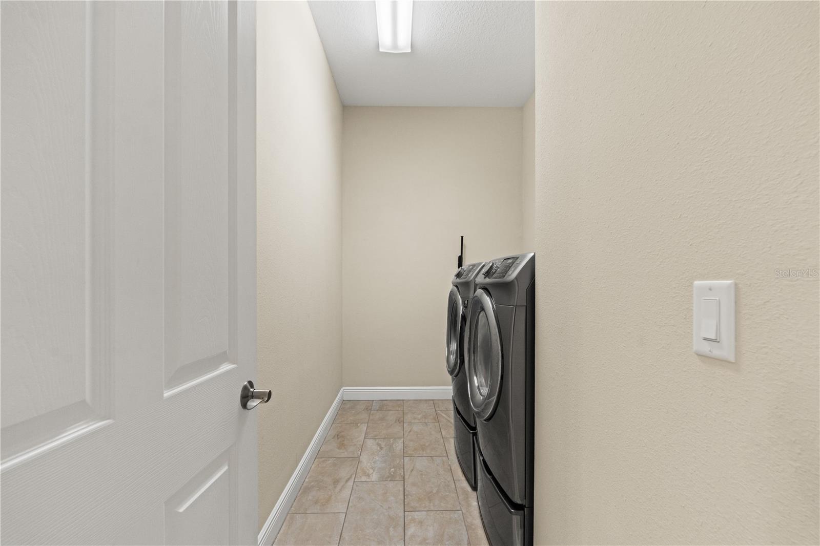 606 S Lincoln Ave #2 Property Photo 50