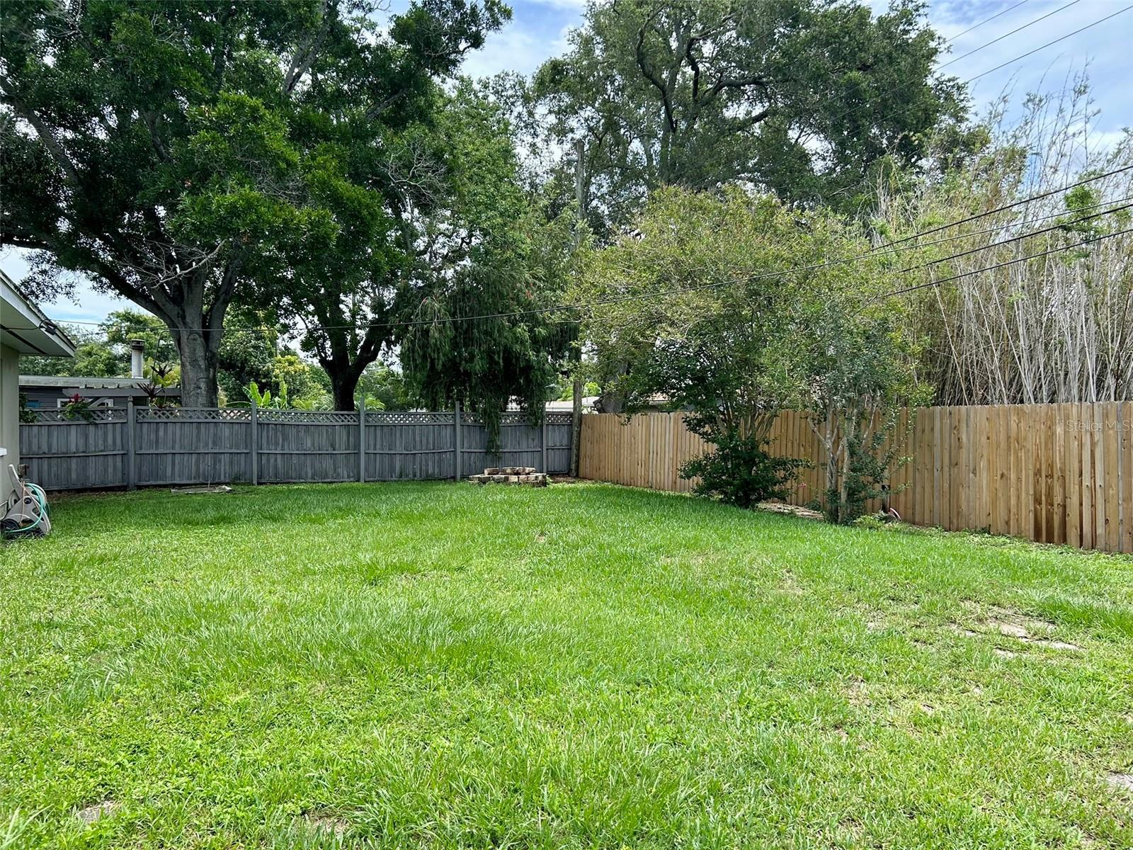 1615 Pinewood Dr Property Photo 26