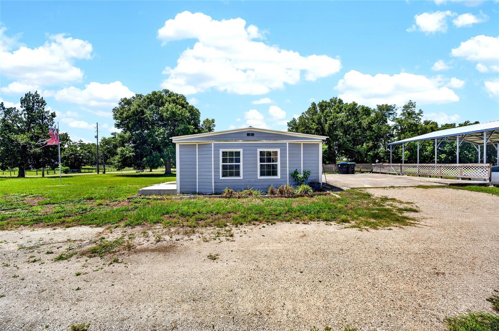 4162 Laughlin Rd Property Photo 34