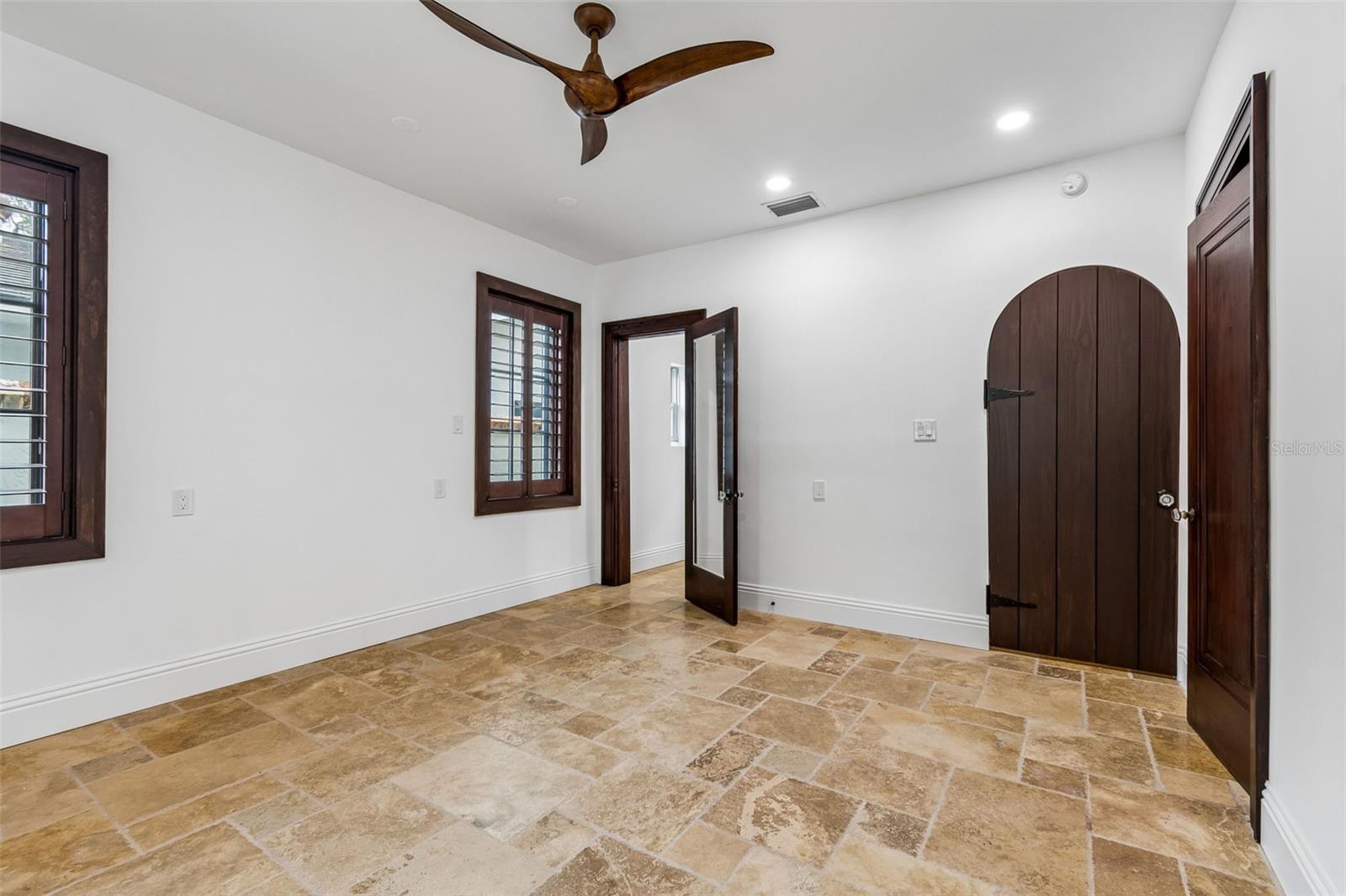 2603 S Parkview St Property Photo 65
