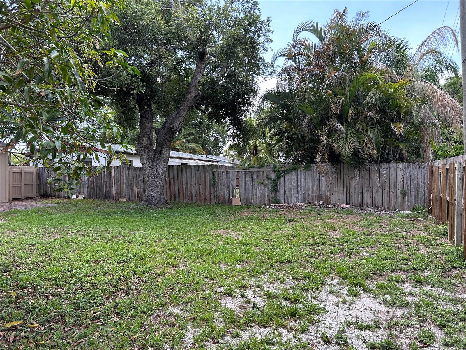 6971 78th Ave N Property Photo 32