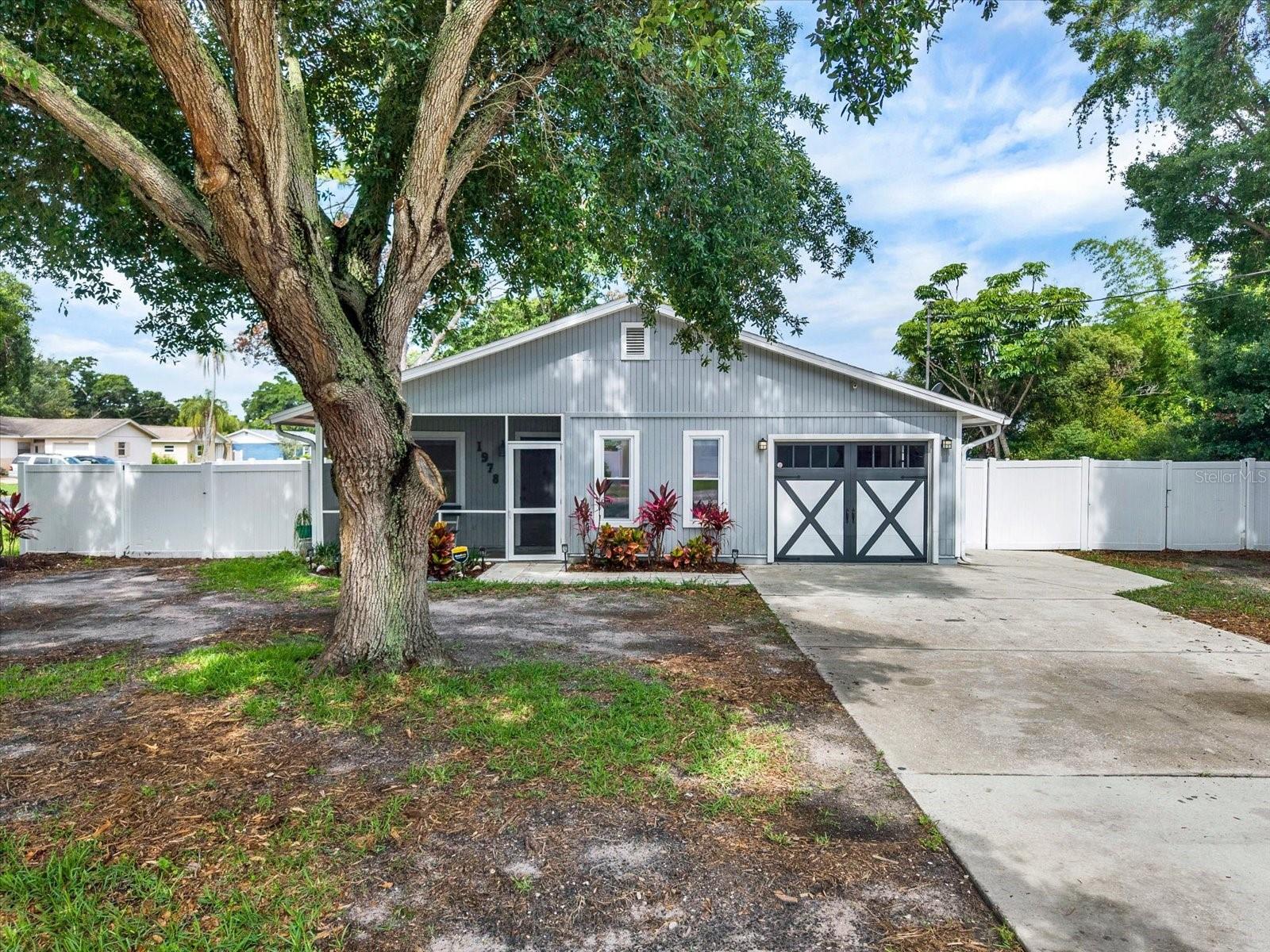 1978 DIX ST