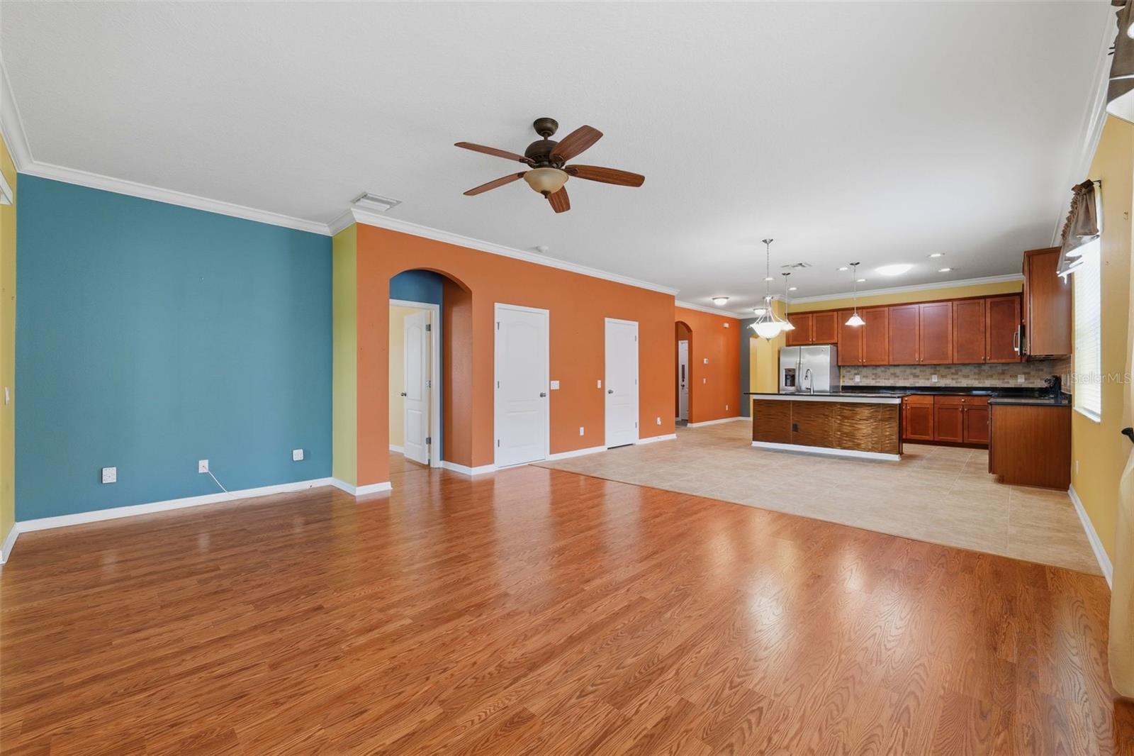 8854 39th Street Cir E Property Photo 13