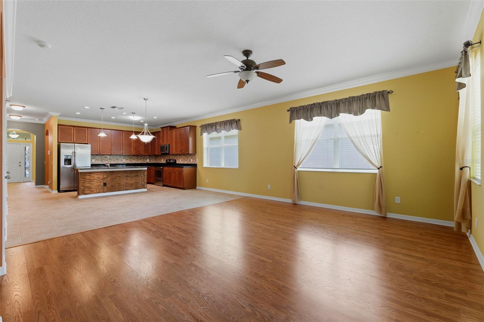 8854 39th Street Cir E Property Photo 14