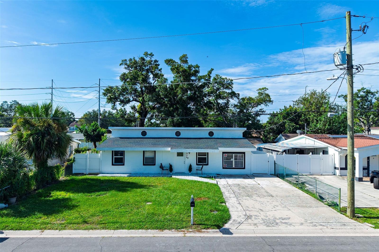 3906 Spence Ave Property Photo 1