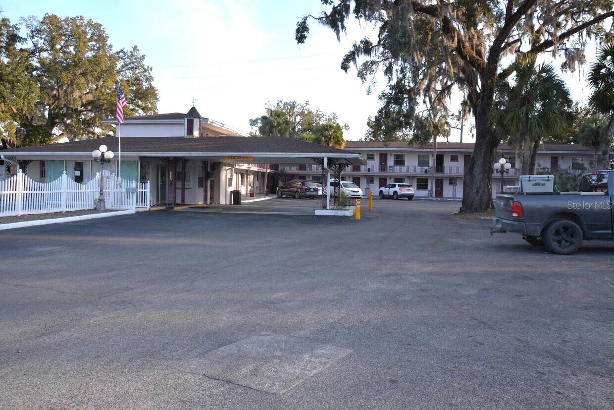 16872 Se Highway 19 Property Photo 6