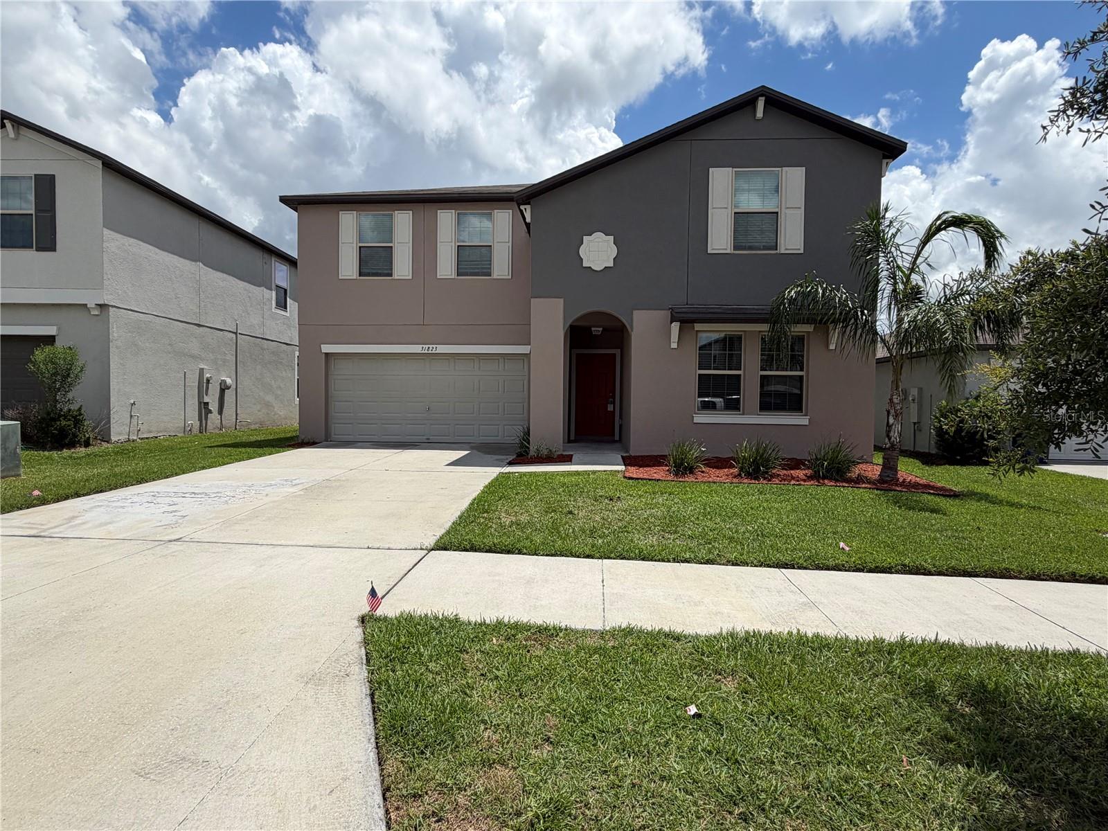 31823 Sun Kettle Loop Property Photo 2