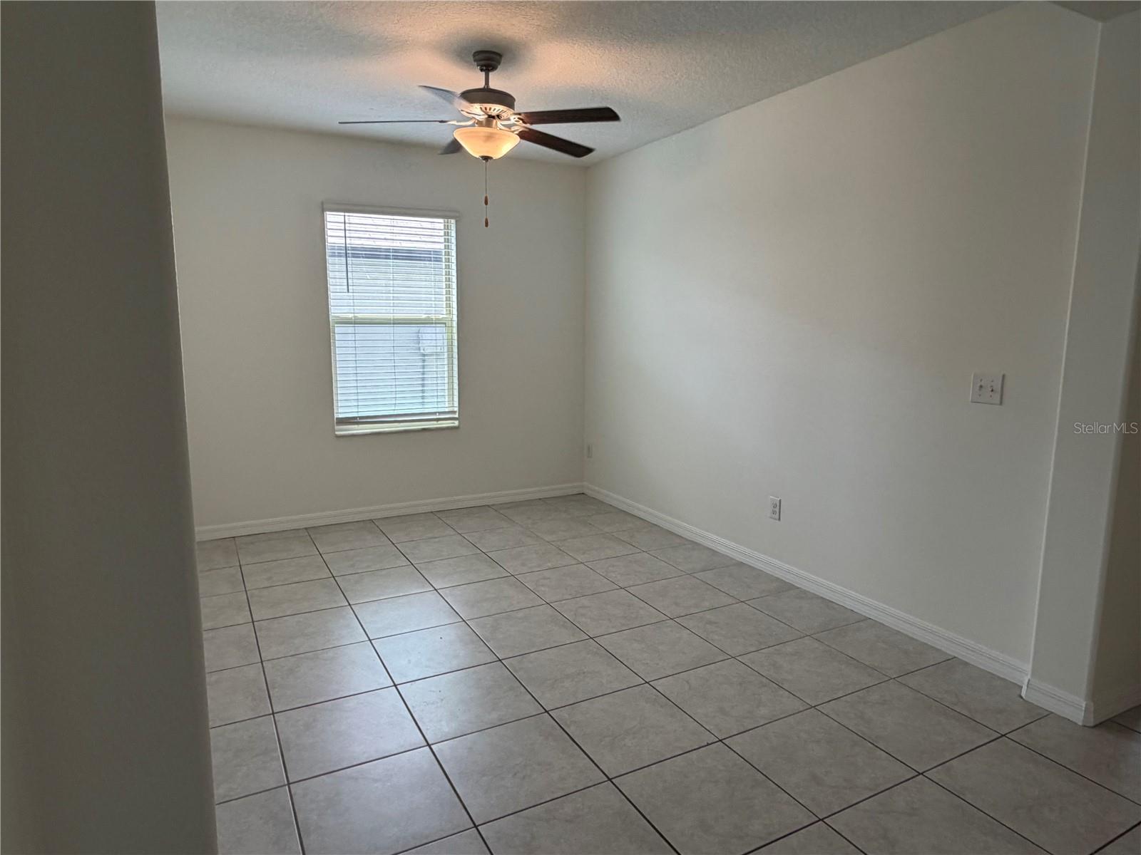 31823 Sun Kettle Loop Property Photo 7