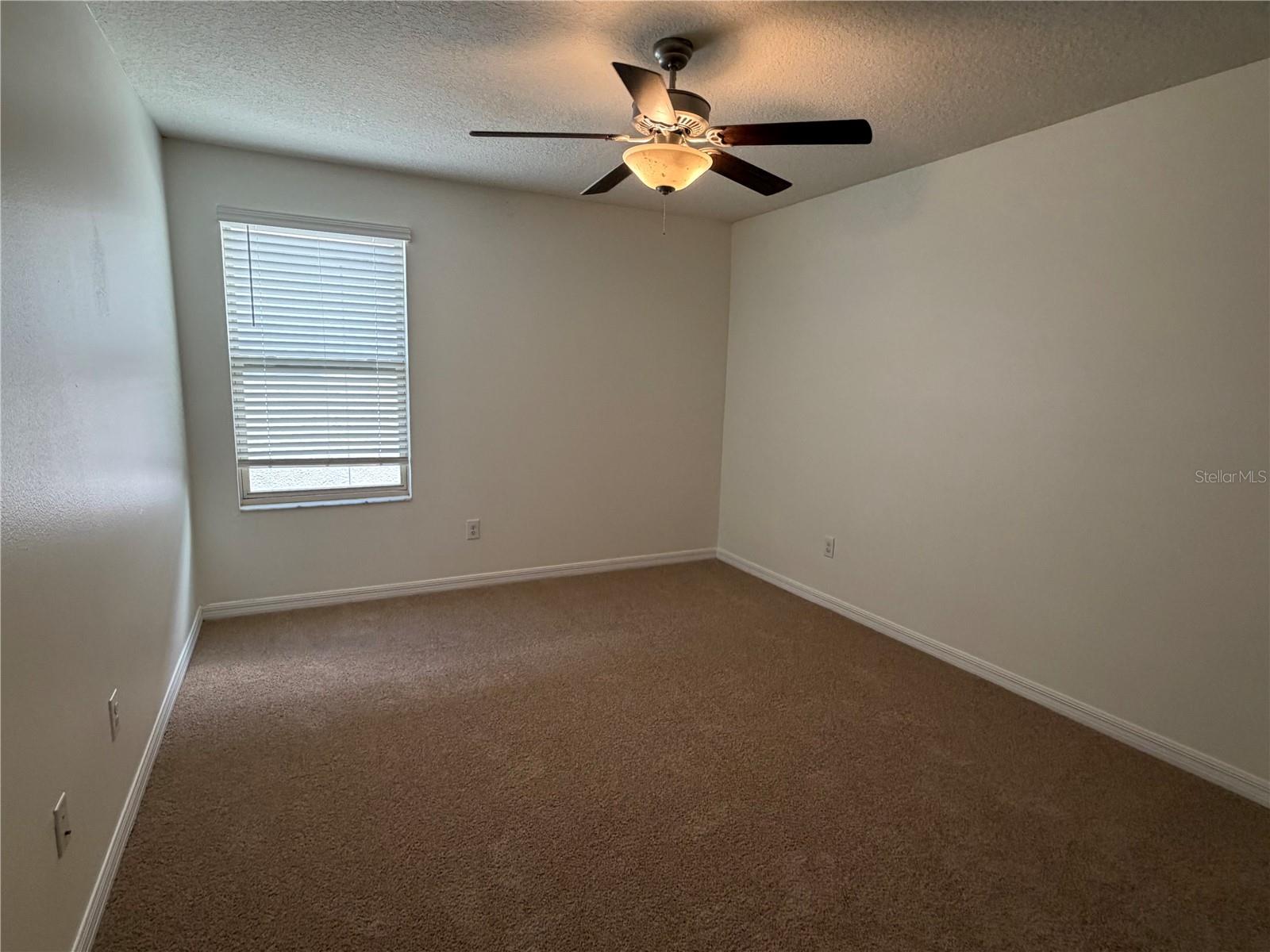 31823 Sun Kettle Loop Property Photo 35