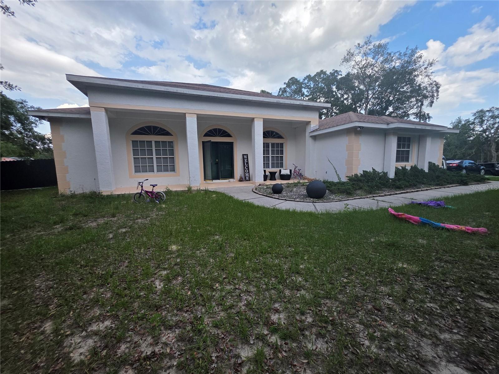 17820 Monteverde Dr Property Photo 2