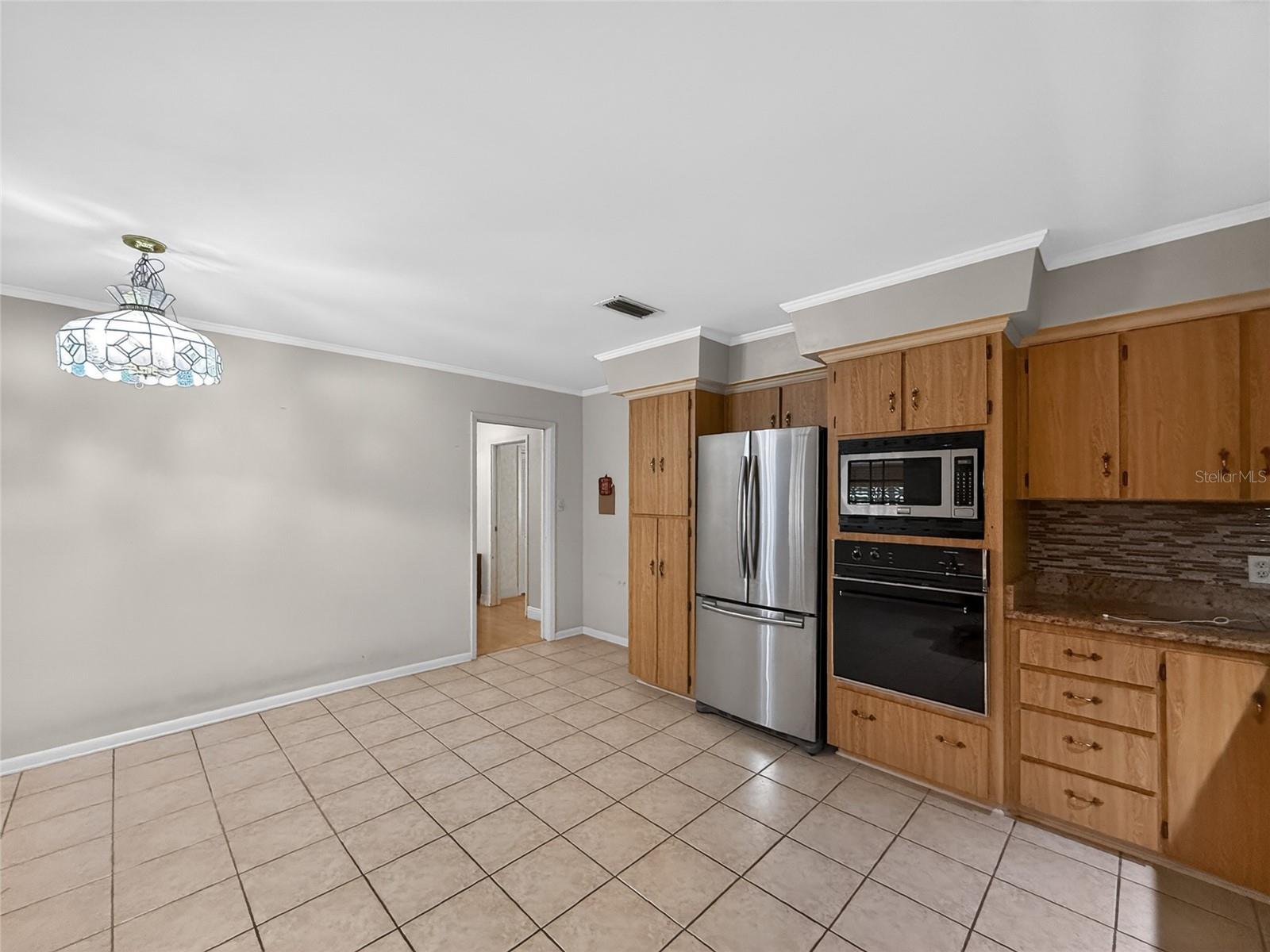 305 N Glen Ave Property Photo 16