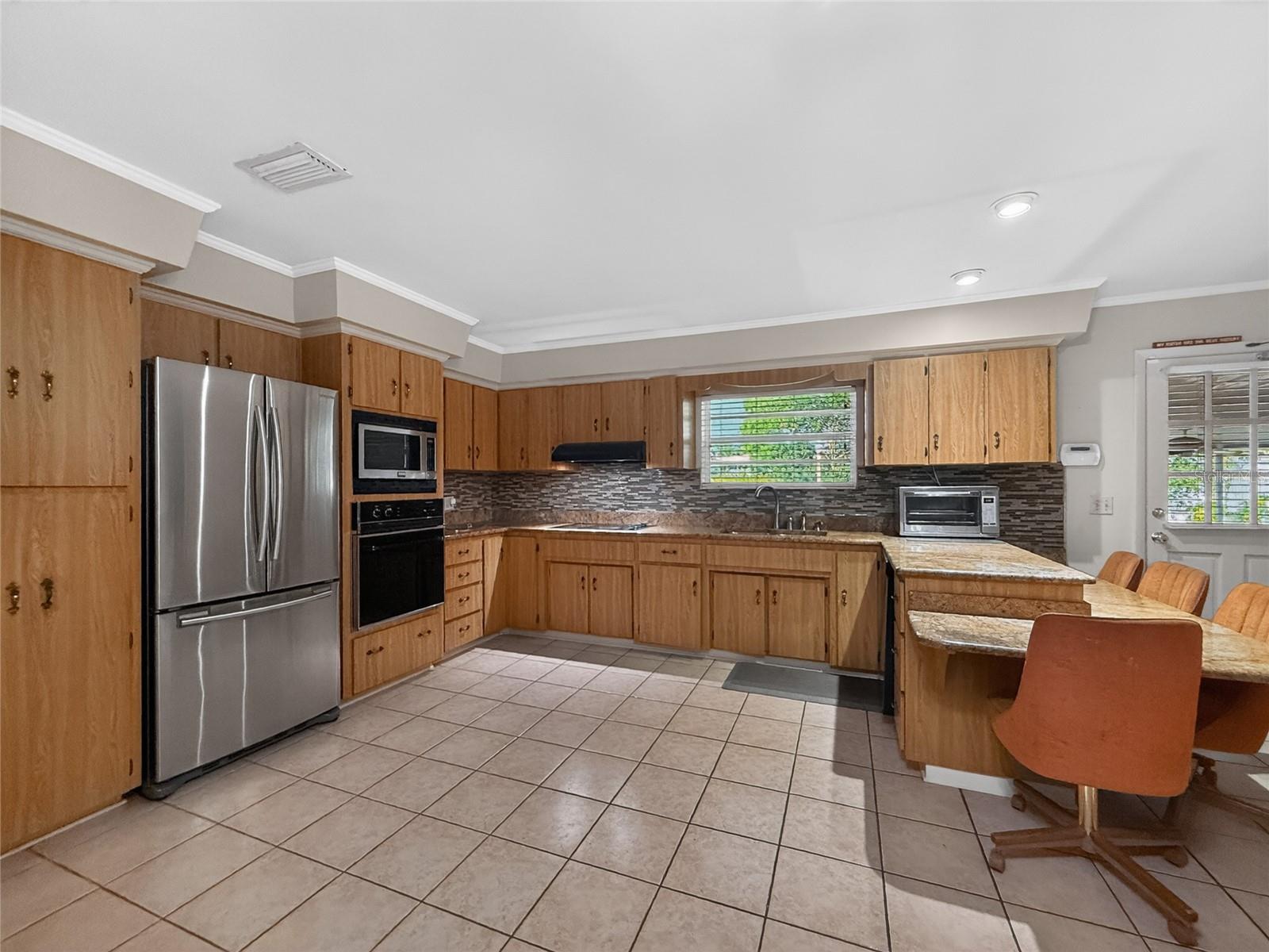 305 N Glen Ave Property Photo 18