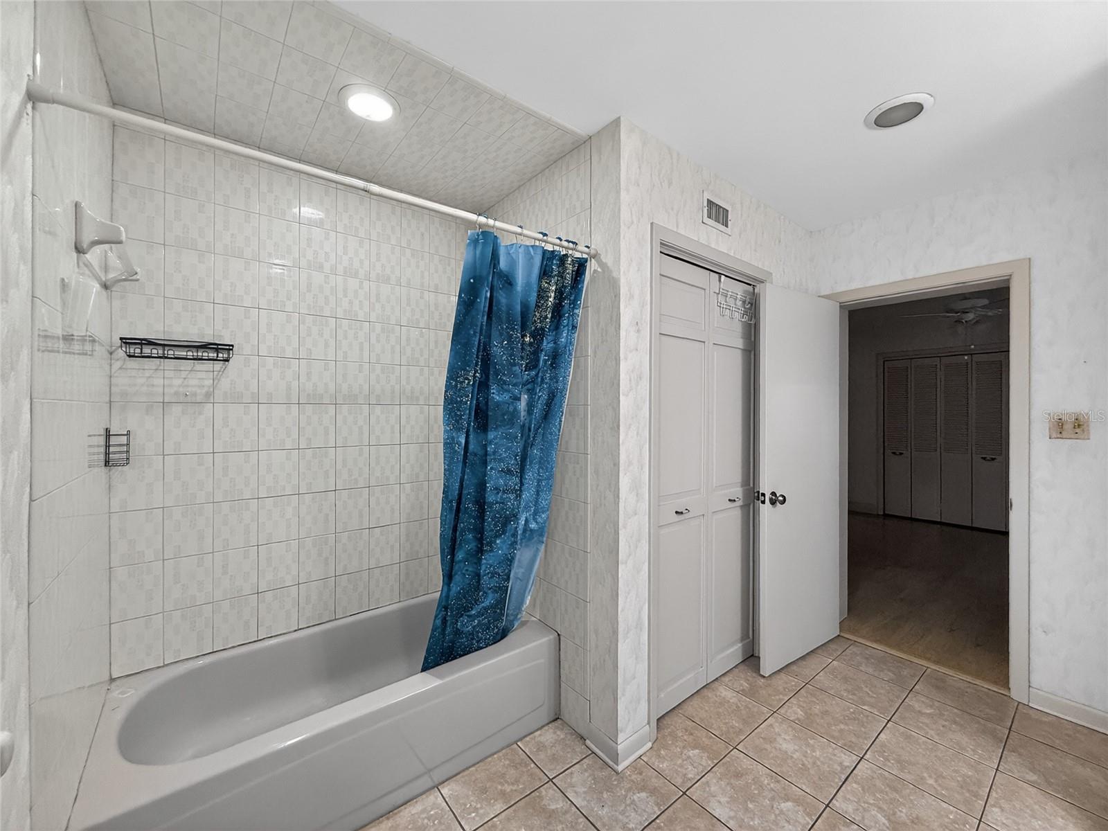 305 N Glen Ave Property Photo 25