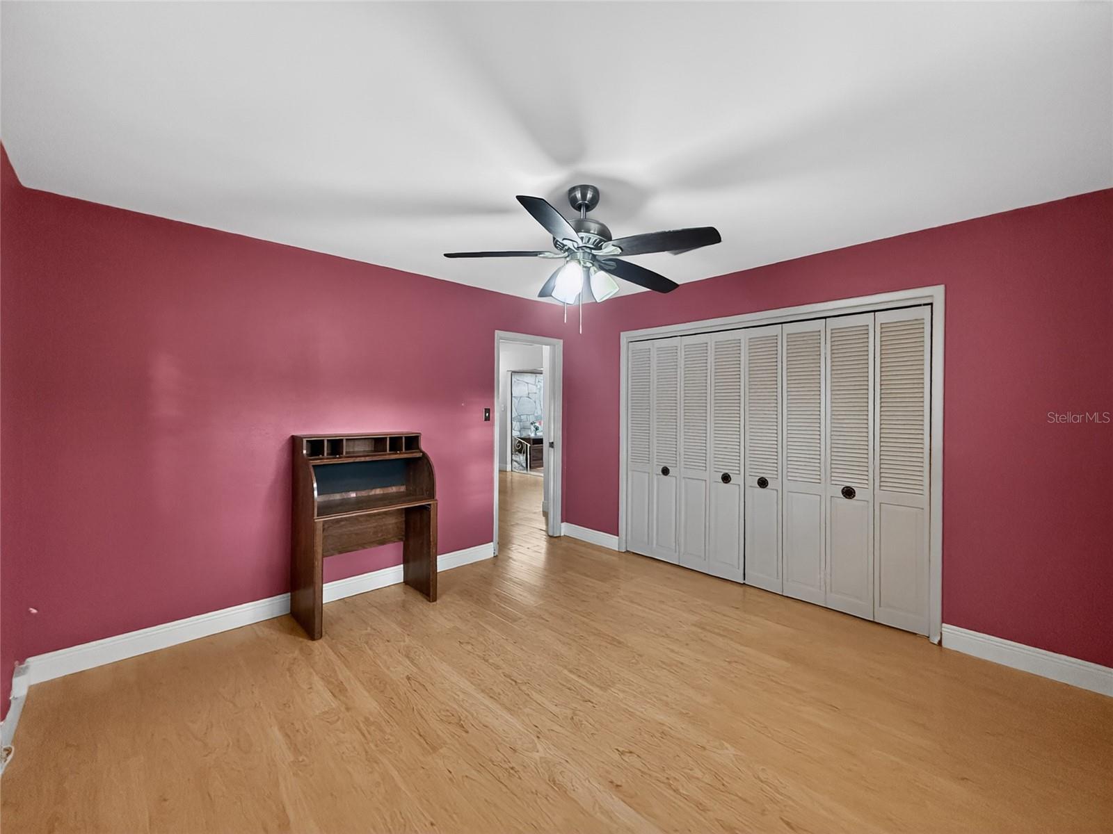 305 N Glen Ave Property Photo 27