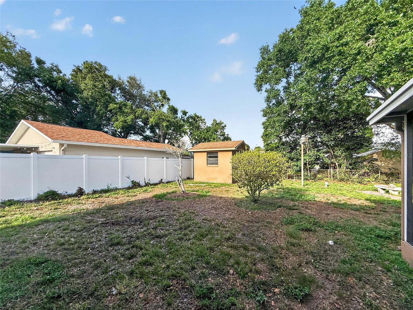 305 N Glen Ave Property Photo 42