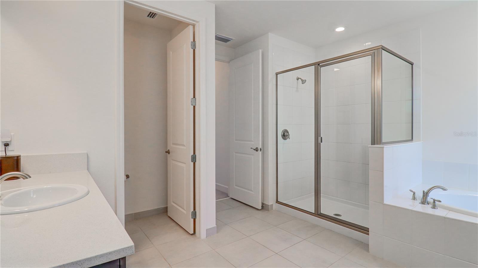 3338 Great Banyan Way Property Photo 36