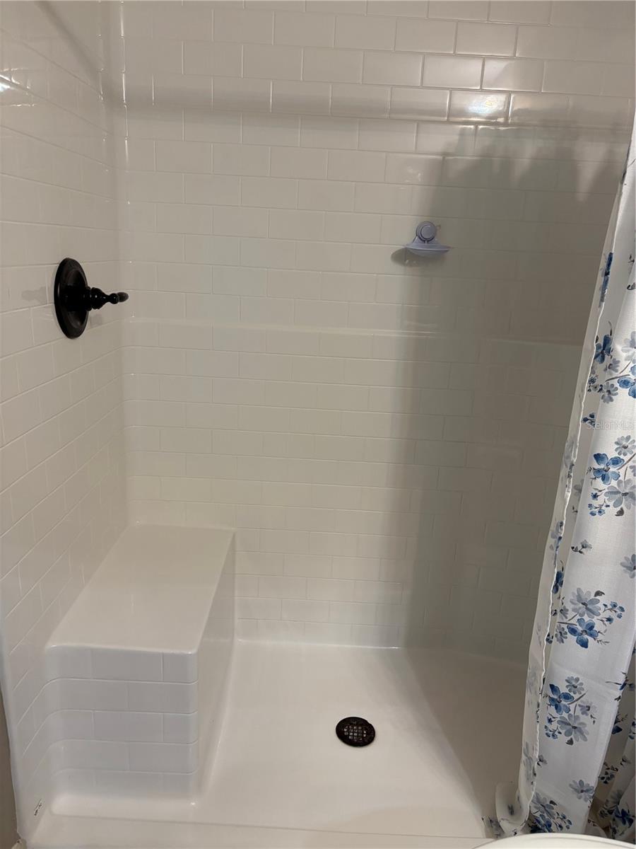 176 Juniper Loop Cir Property Photo 7