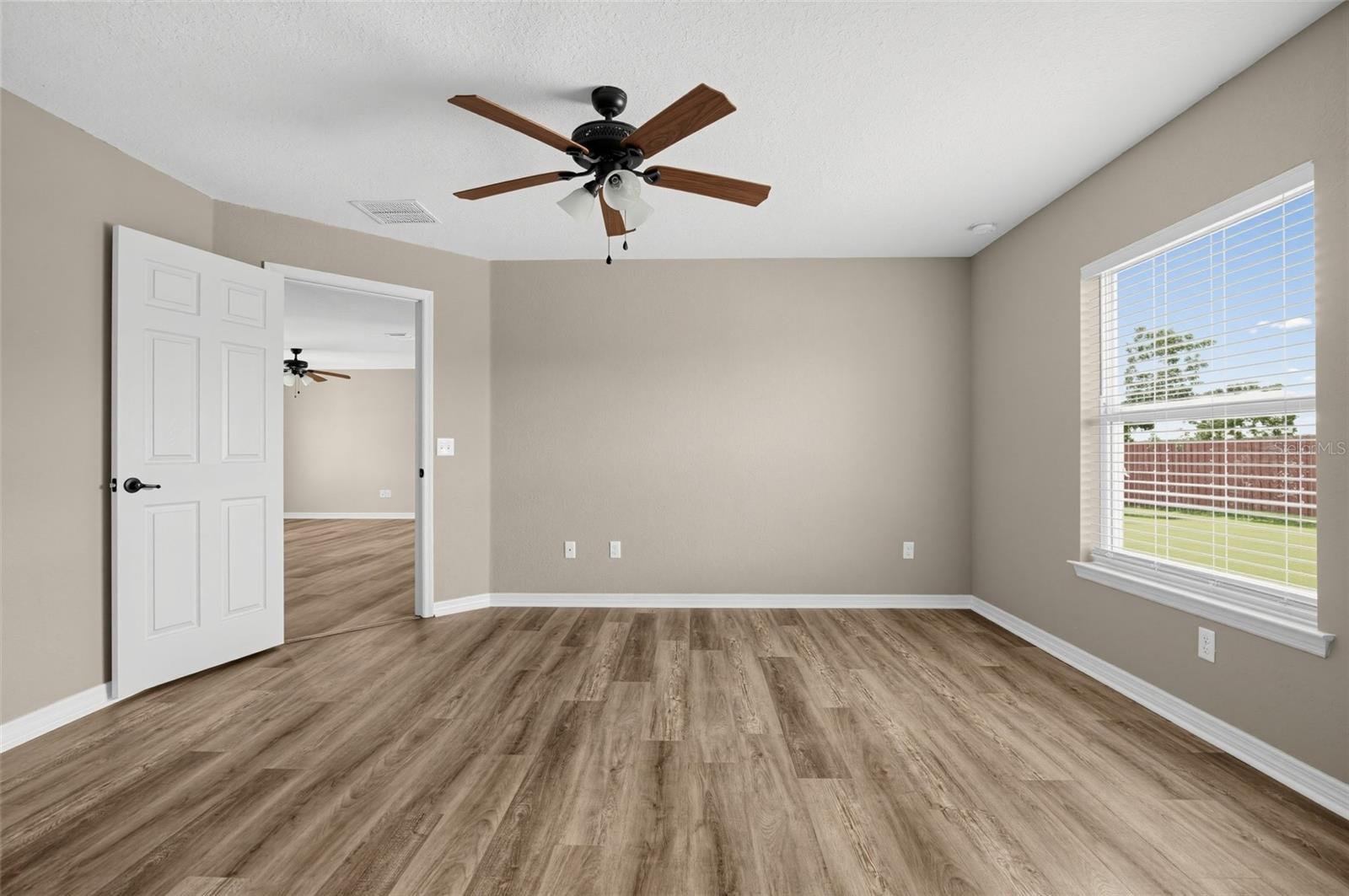 176 Juniper Loop Cir Property Photo 15