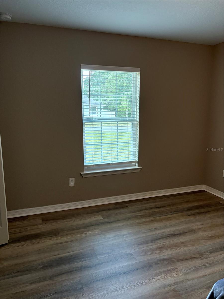 176 Juniper Loop Cir Property Photo 21