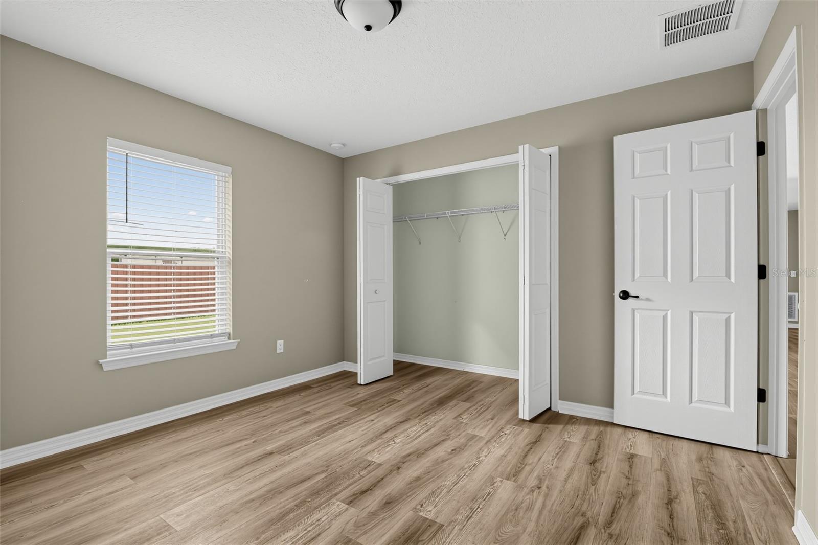 176 Juniper Loop Cir Property Photo 24