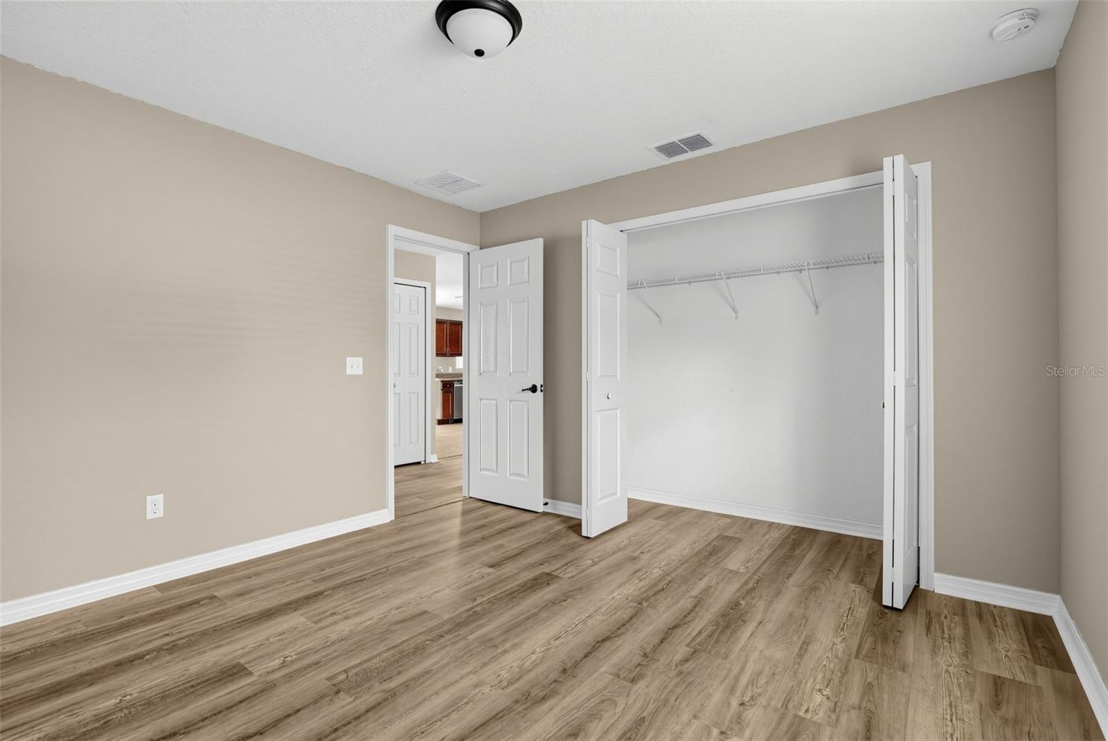 176 Juniper Loop Cir Property Photo 25