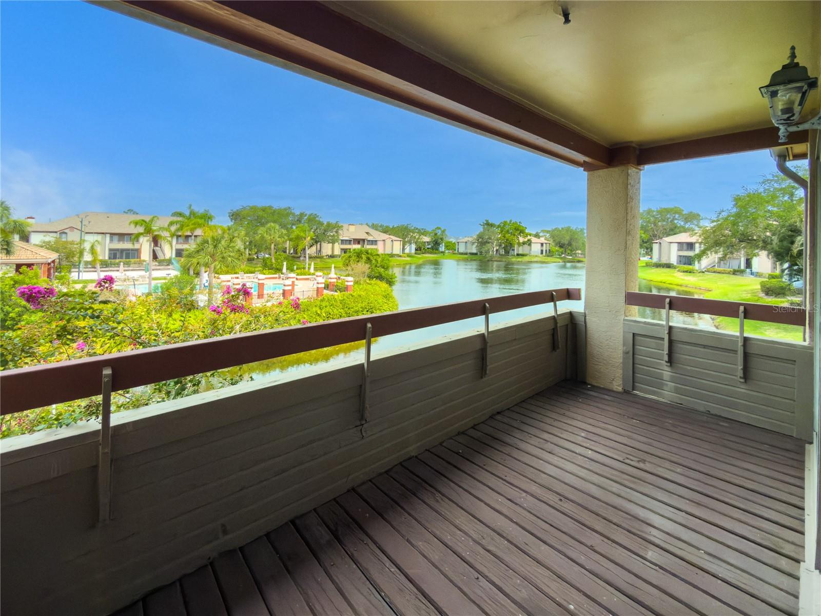TB8513534 Property Photo 22