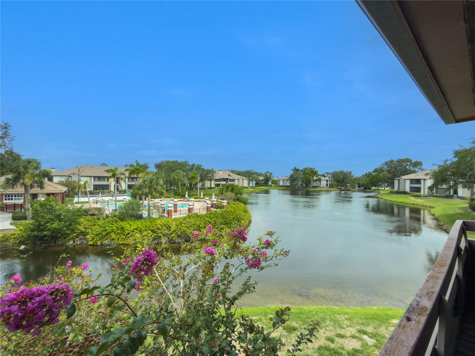 TB8513534 Property Photo 28