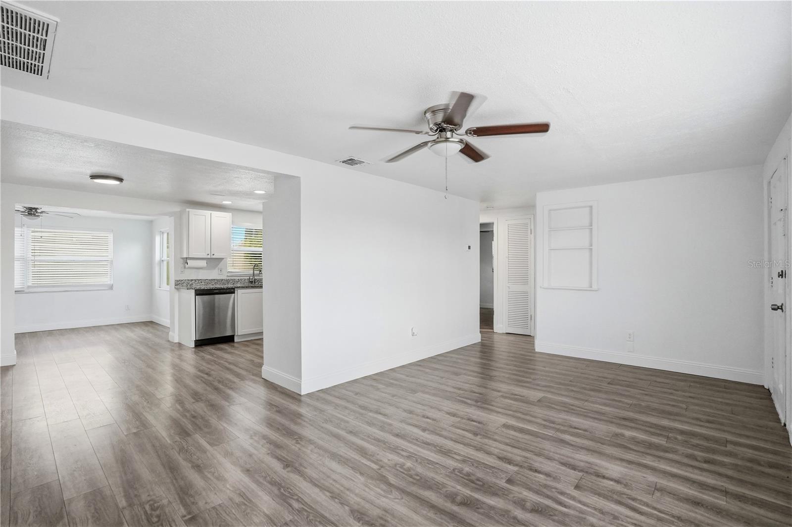 3301 Rosefield Dr Property Photo 8