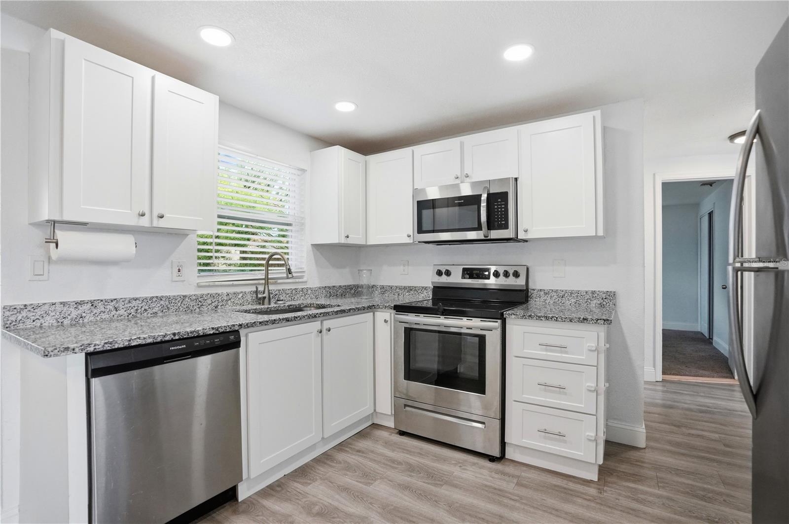 3301 Rosefield Dr Property Photo 12