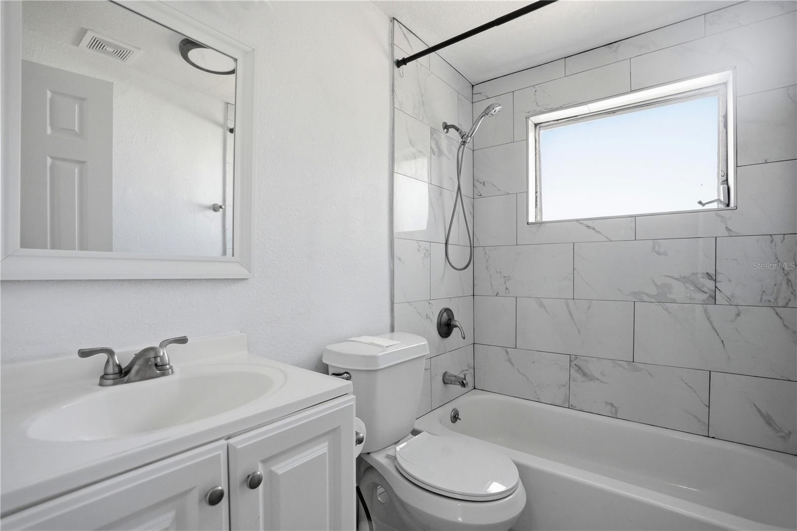 3301 Rosefield Dr Property Photo 34