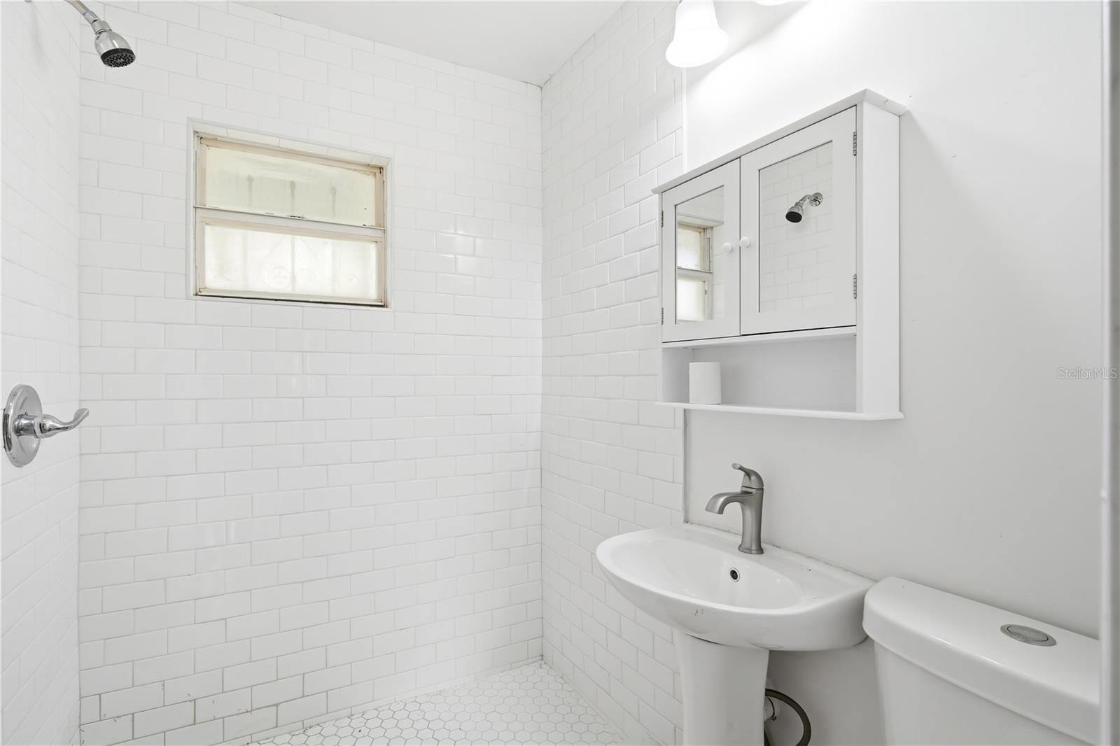 6209 N 43rd St Property Photo 14