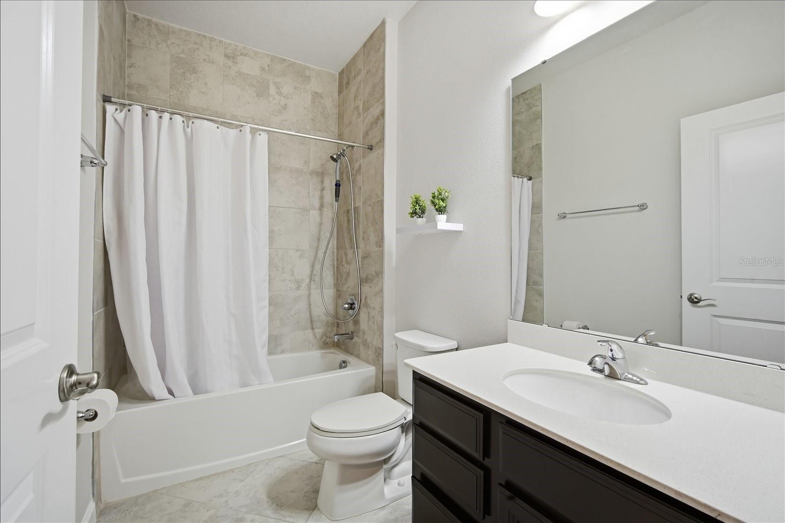 12261 Blue Pacific Dr Property Photo 24