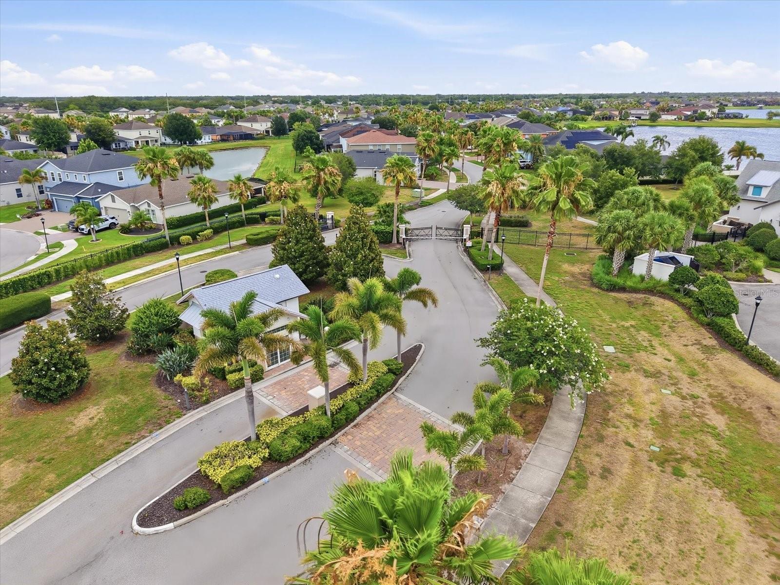 12261 Blue Pacific Dr Property Photo 42