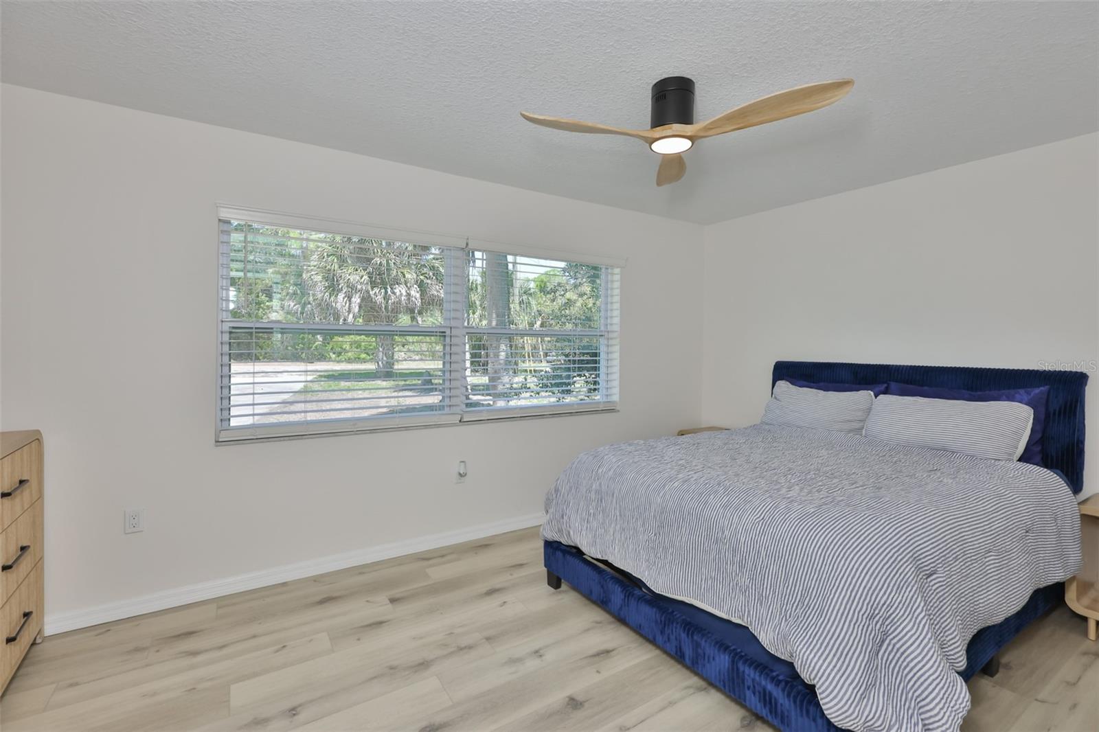 1578 Indian Bay Rd Property Photo 29