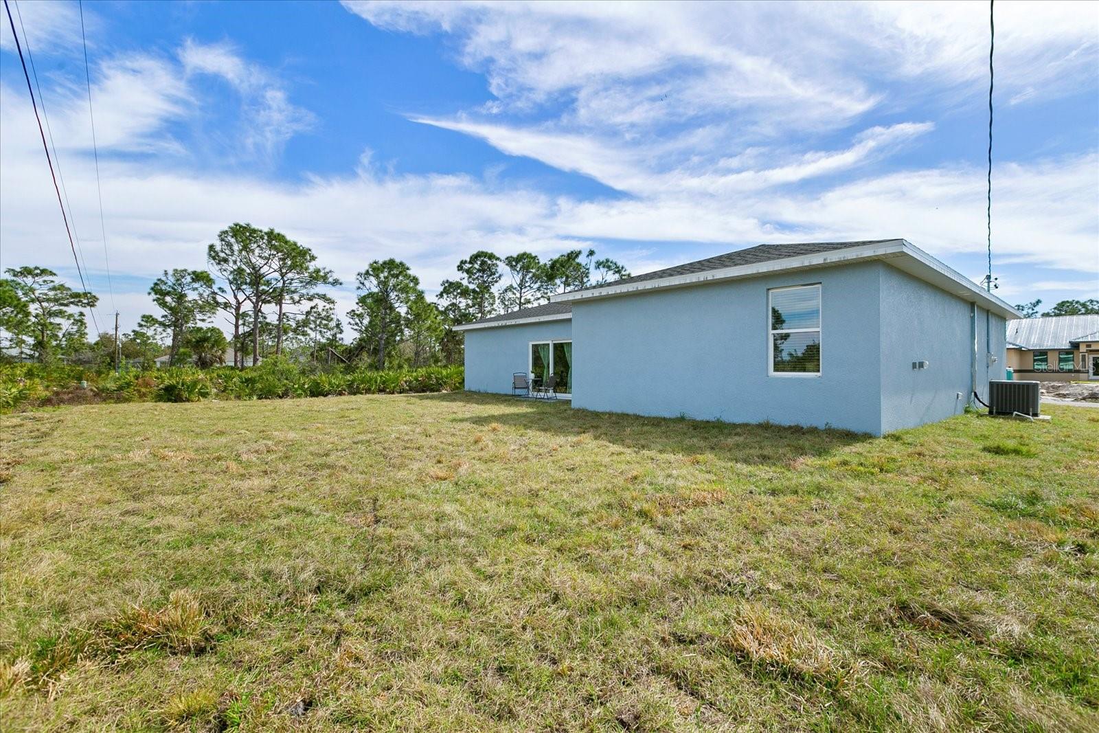 18400 Tulane Ave Property Photo 3