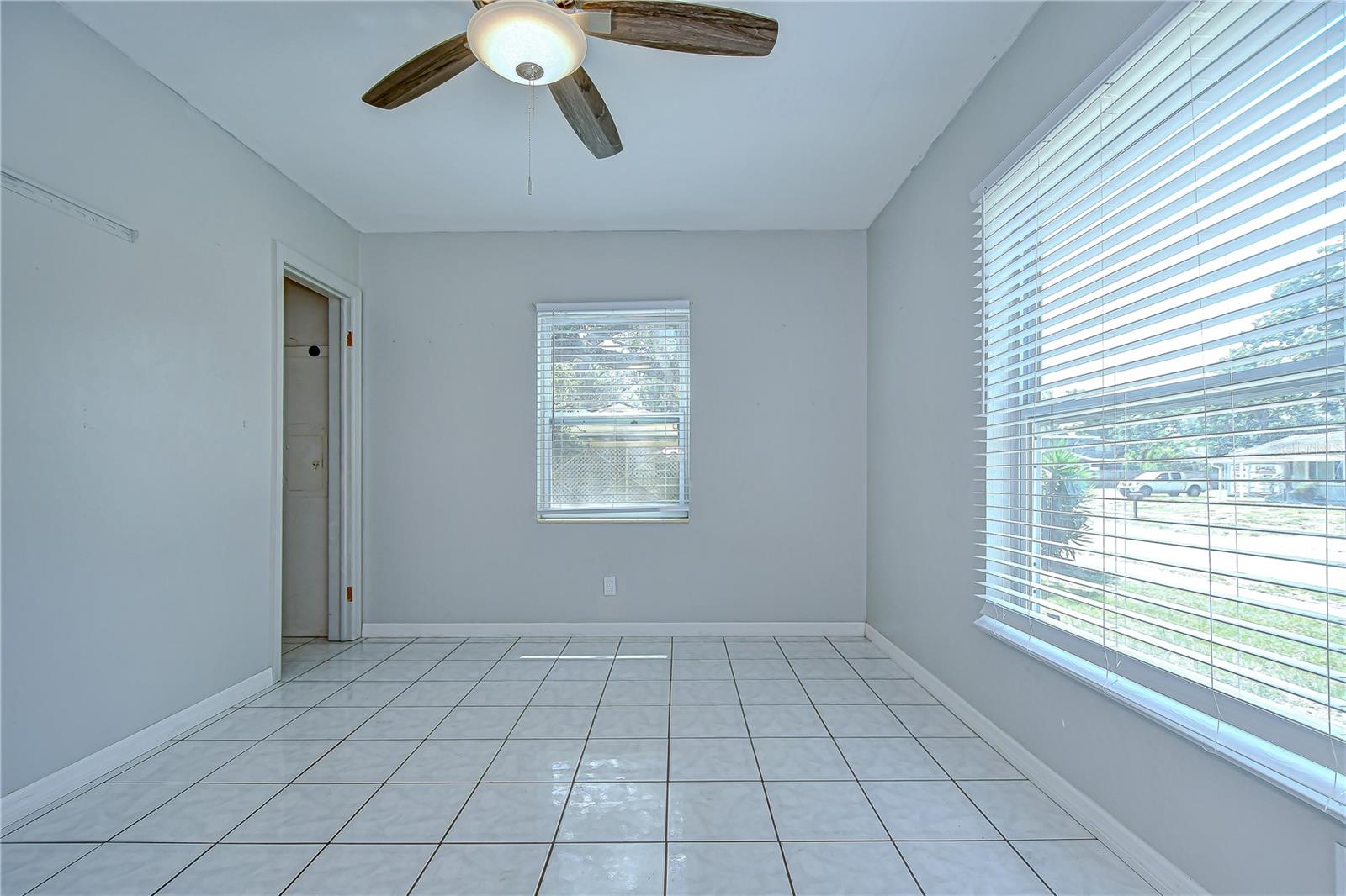 5325 8th Ave S Property Photo 9