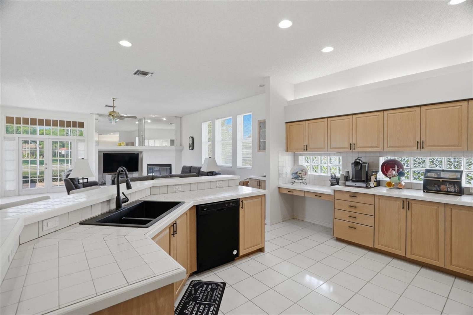 3166 Sterling St Property Photo 14