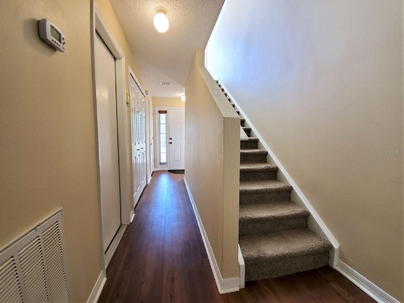 9870 Ashburn Lake Dr Property Photo 10